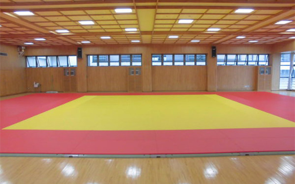 武道場(畳・床)